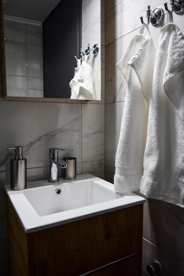 G&G City Center Luxury Studio เทสซาโลนิกิ ภายนอก รูปภาพ
